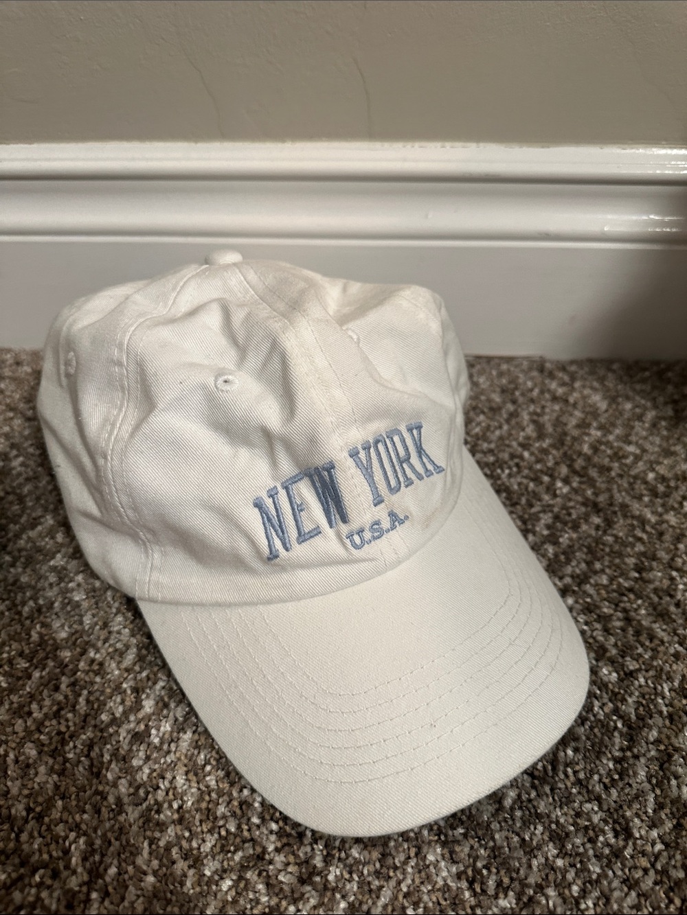 White "New York U.S.A." Embroidered Baseball Cap